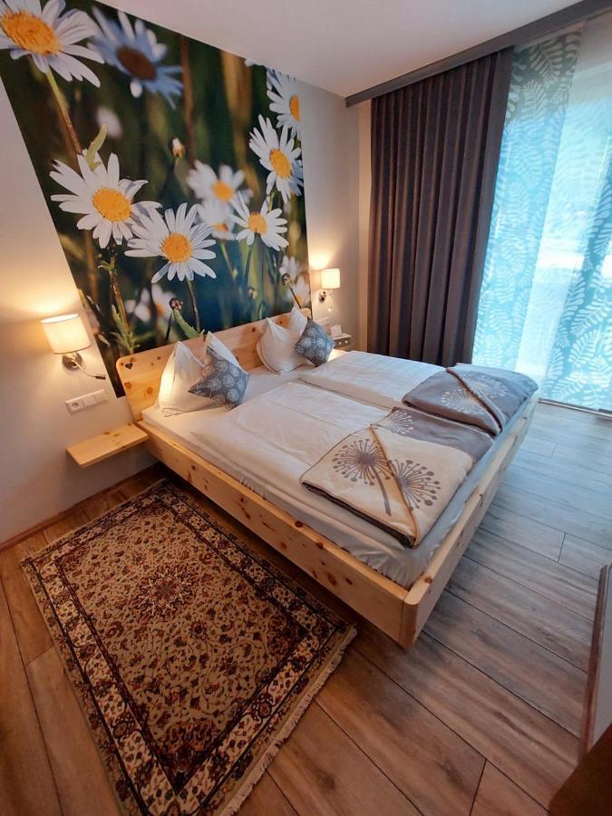 Koenigsapartments 巴德小基希海姆 外观 照片